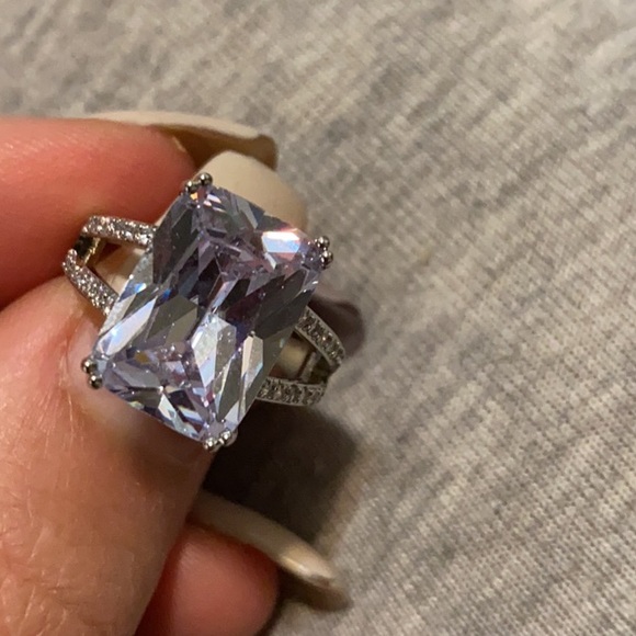 New 925 Sterling silver Clear Stone Ring - Picture 3 of 7